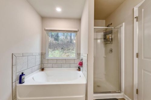 4954 Lower Elm St, Atlanta GA 30349-1688 exterior