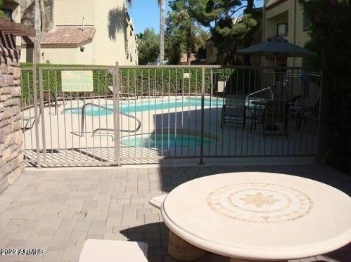 2228 52nd St, Phoenix AZ 85008-3443 exterior