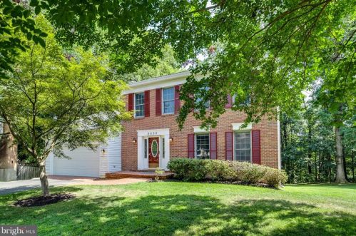 8650 Pohick Forest Ct, Springfield, VA 22153-2444