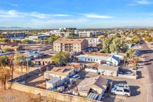 521 Carol Ave, Phoenix AZ 85021-2071 exterior