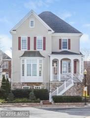 5156 Knapp Pl, Alexandria, VA 22304-8666