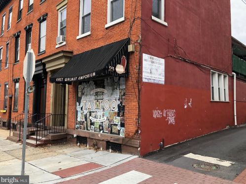 23 Walnut St, Lancaster, PA 17602-5051
