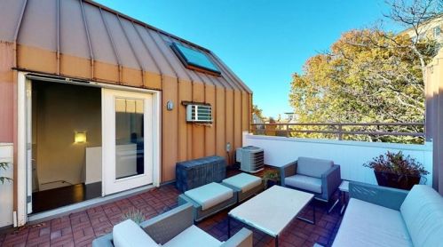 4700 Ellsworth Ave, Pittsburgh PA  15213-2800 exterior