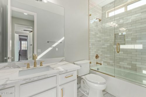 21713 38th Way, Phoenix AZ  85050-4923 exterior