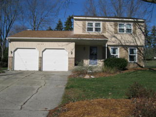 2123 Fawnwood Dr, Grand Rapids, MI 49508-6517
