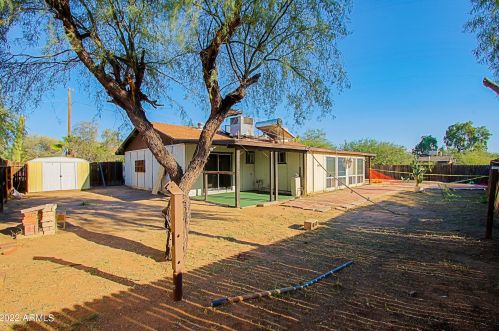 1945 Campo Bello Dr, Phoenix AZ 85032-2051 exterior