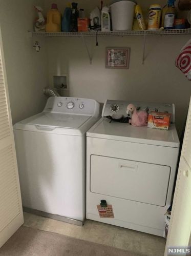 11 Hamburg Tpke, Kinnelon NJ 07405-1541 exterior