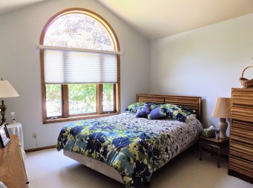 3731 Westwood Ln, Manitowoc WI 54220-1661 exterior