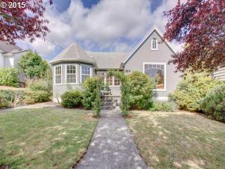 5819 25th Ave, Portland, OR 97211-6129