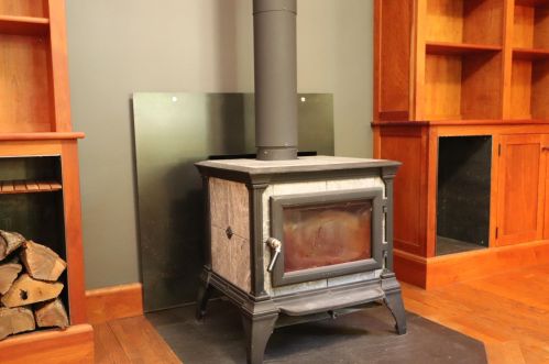 1130 Franklin Pierce Hwy, Barrington NH 03825-7329 exterior