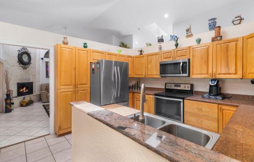 514 Clf Rd, Fort Pierce FL 34984-6226 exterior