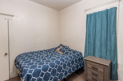 1767 Pearl St, Milwaukee WI 53204-3165 exterior