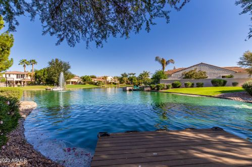 1623 Kaibab Dr, Chandler AZ 85249-3071 exterior