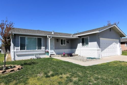 2401 Murray St, Turlock, CA 95382-0936