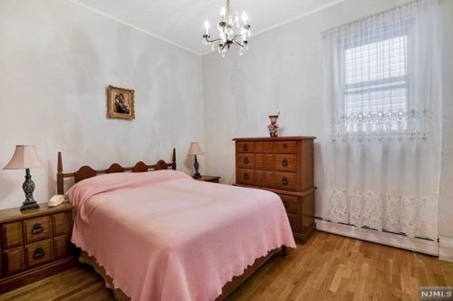 119 Hauxhurst Ave, Union City NJ 07086-6838 exterior