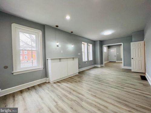 551 Gilham St, Philadelphia PA  19111-5230 exterior