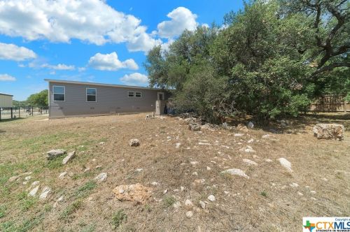 9780 Rebecca Crk Rd, Spring Branch TX 78070-4847 exterior