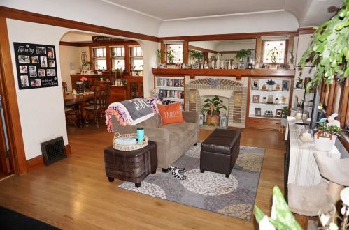 2534 61st St, Milwaukee, WI 53219-2623