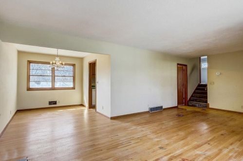 3375 Ebba St, Saint Paul MN 55110-5521 exterior