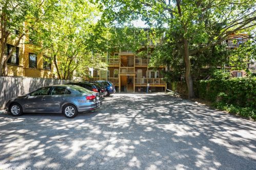 6132 Ingleside Ave, Chicago IL  60637-2620 exterior