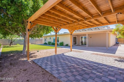 2604 Summit Pl, Chandler AZ 85224-1036 exterior