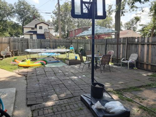 1707 6 Ave, Broadview IL 60153-2018 exterior