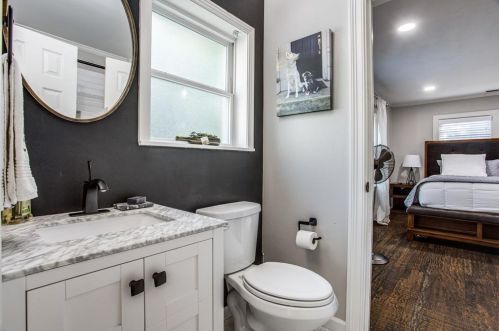 4606 Amherst Ave, Dallas TX  75209-3126 exterior