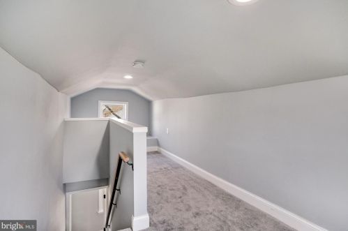 5111 Astor Pl, Washington DC  20019-6444 exterior