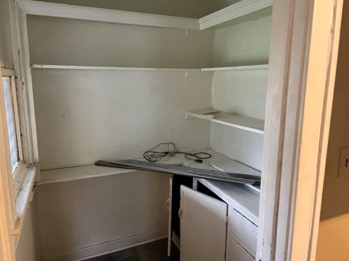 1903 5 Pl, Milwaukee WI 53204-3905 exterior