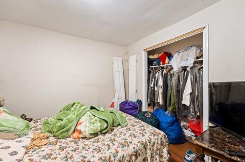 76 Newark St, Providence RI 02908-5316 exterior