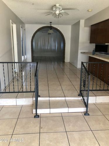 2241 Bowker St, Phoenix AZ 85040-3483 exterior