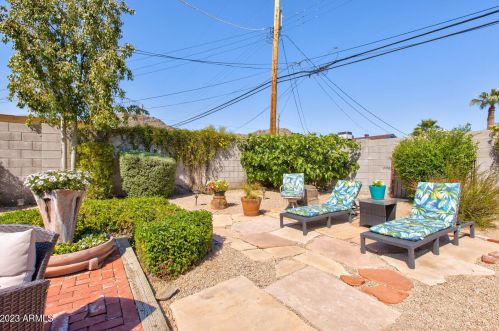 9637 Central Ave, Phoenix AZ  85020-2033 exterior