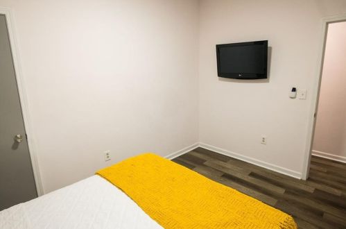 944 Hubbard St, Atlanta GA 30310-3136 exterior