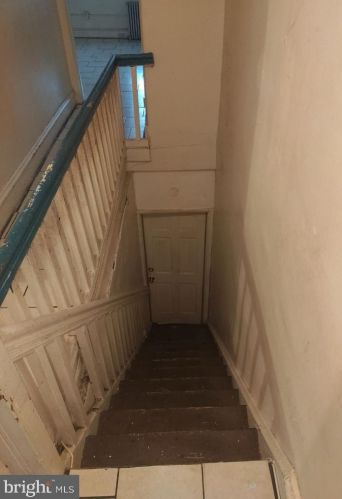 4014 6 St, Philadelphia PA 19140-2501 exterior