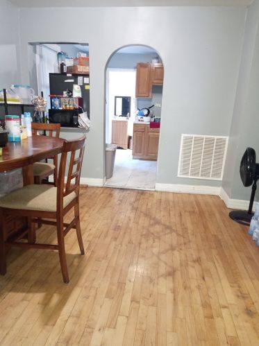 2202 Merrimac Ave, Chicago IL 60638-1304 exterior