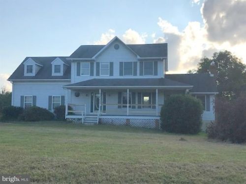 6610 Greenhill Ct, Huntingtown, MD 20639-3210