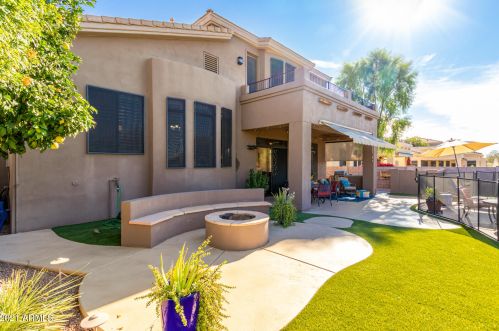 23002 52nd St, Phoenix AZ 85018-4402 exterior