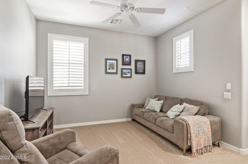 21618 39th Ter, Phoenix AZ  85050-4911 exterior