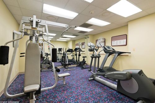 1400 55th Pl, Chicago IL  60637-1876 exterior