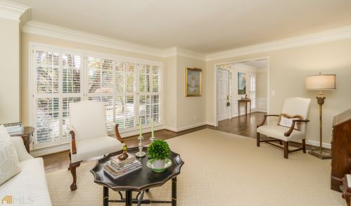 7710 Dunvegan Close, Atlanta GA 30350-5504 exterior