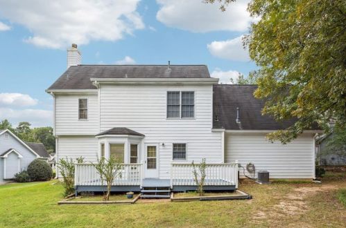 1918 Walden Park Dr, Lithonia GA 30078-3474 exterior