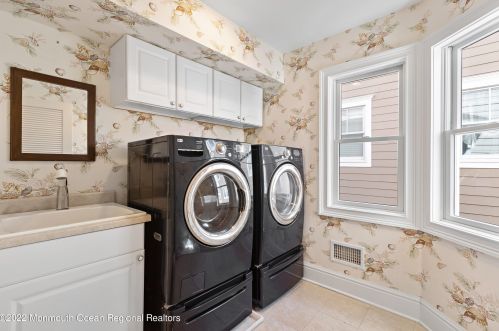 602 Ocean Ave, Locust NJ 07760-2121 exterior