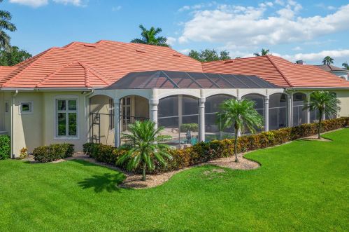 4188 Brynwood Dr, Naples FL 34119-8413 exterior