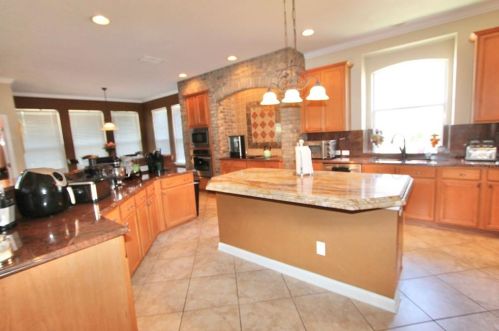 1076 Bloomsbury Run, Lake Mary FL  32746-1974 exterior