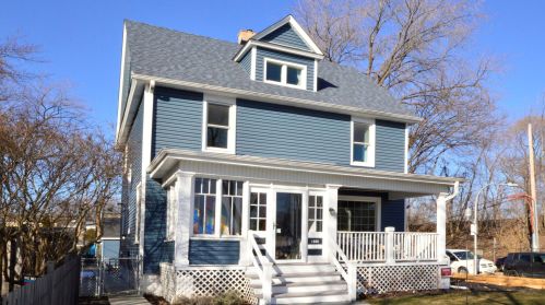 1806 Pratt Blvd, Chicago, IL 60626-3120