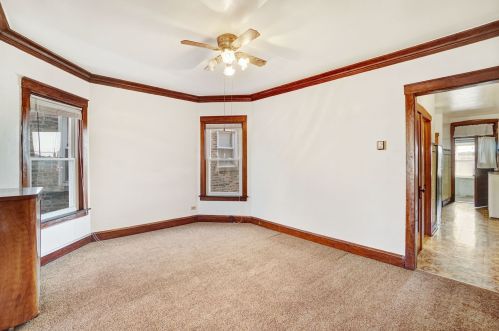 4843 Wolfram St, Chicago IL 60657-6886 exterior