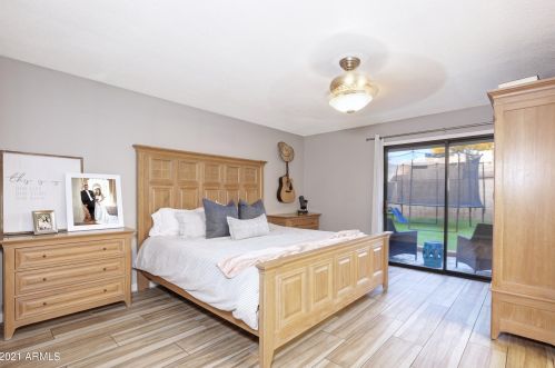 20813 17 Ave, Phoenix AZ 85027-3518 exterior