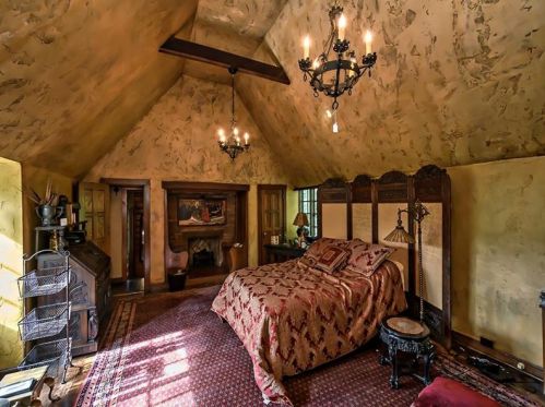 110 Inglewood Dr, Pittsburgh PA 15228-1505 exterior