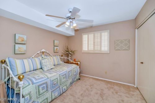 9218 33 Way, Phoenix AZ 85028-4907 exterior