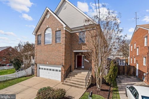 2415 2nd St, Arlington VA  22204-2011 exterior